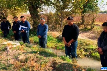 Baş nazirin müavini məmurları döydü, dizə qədər soyuq suda saxladı...