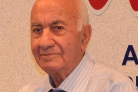 Tanınmış jurnalist vəfat etdi