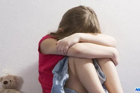 Bakıda 59 yaşlı kişi 5 yaşlı uşağı zorlamaq istədi