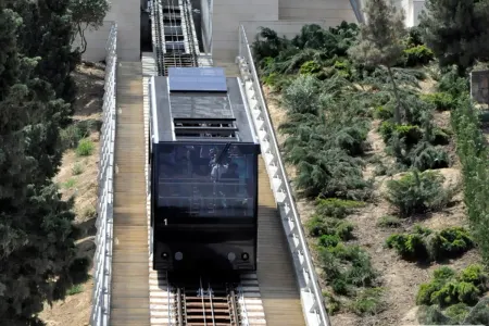 Sabahdan Bakı funikulyoru istifadəyə veriləcək