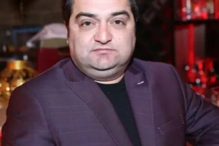 ŞOK: Təşkilatçı Nahid Emiloğlu az əvvəl rəhmətə gedib.