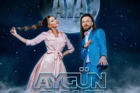 Hamıdan gizlənmək istəyən Aygün və Rauf aya uçdu - VİDEO