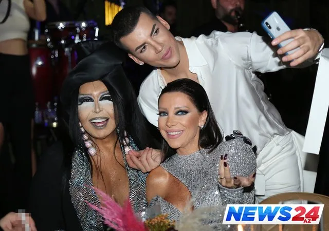 Kerimcan Durmaza ayaqqabıdan içki içirtdilər