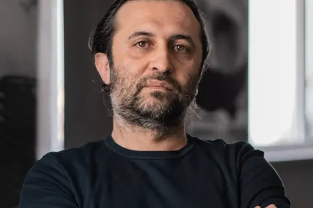 Milyonların baxdığı serialların prodüseri Azərbaycana gəlir