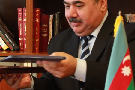 AzTV sədrinin Azərbaycan əleyhinə olan dissertasiyası üzə çıxdı