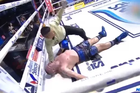 Yeddiqat dünya çempionu nokautla öldü - VİDEO