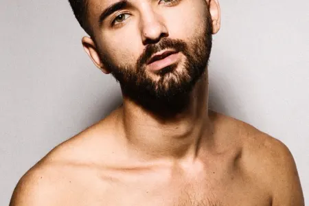 Tünzalə Ağayevanın duet ortağı soyunub, saçlarının rəngini dəyişdi - FOTO - VİDEO