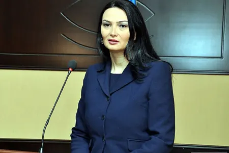 Qənirə Paşayeva: Əlil tələbələr təhsil haqlarından azad olunmalıdırlar