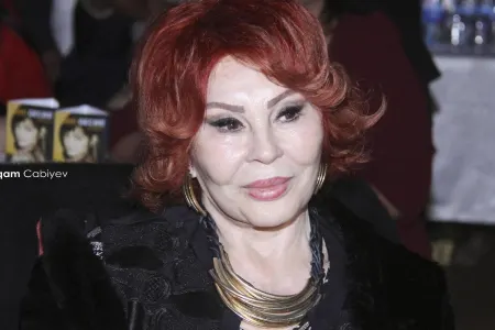 Amaliya Pənahova vəfat etdi