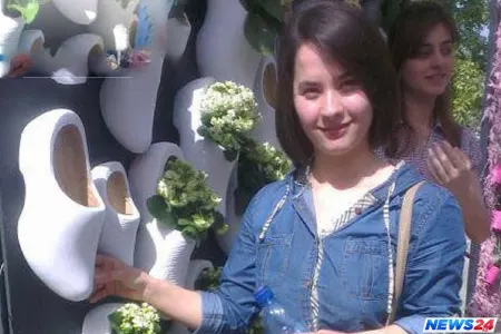 Bakıda bacısının başını balta ilə kəsən qız azadlığa buraxıldı