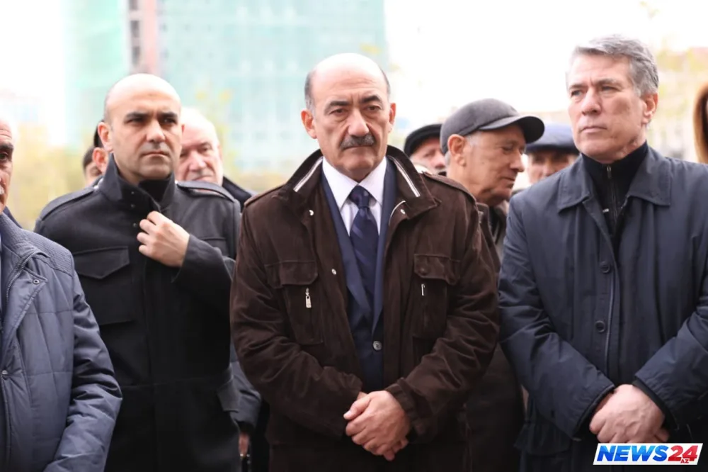 Xalq artisti Amaliya Pənahova dəfn edildi - FOTOLAR - VİDEO