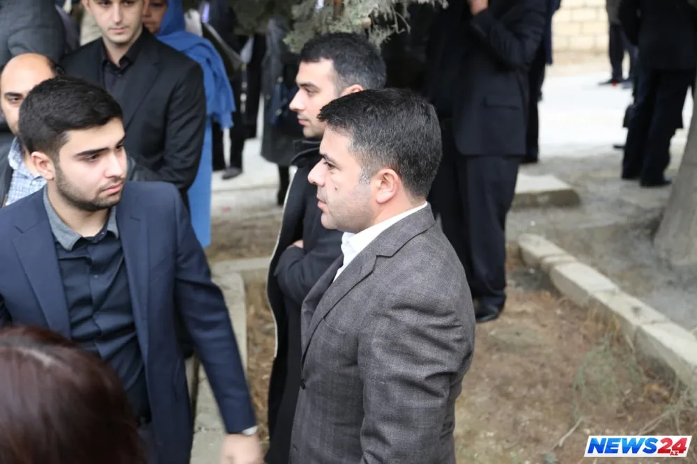 Xalq artisti Amaliya Pənahova dəfn edildi - FOTOLAR - VİDEO