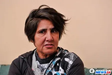 Küçələrdə acından qum yeyən ana: Oğlum yanımdan keçirdi, amma... - REPORTAJ