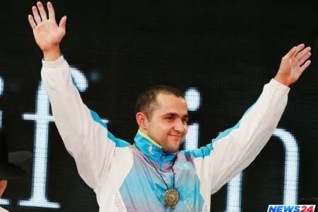 Azərbaycanlı atlet dünya çempionatında Qazaxıstana medal qazandırdı