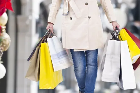 “Xərçəng xəstəliyini” öz əllərimizlə alırıq – Paltar alarkən etiketinə diqqət edin! – Foto