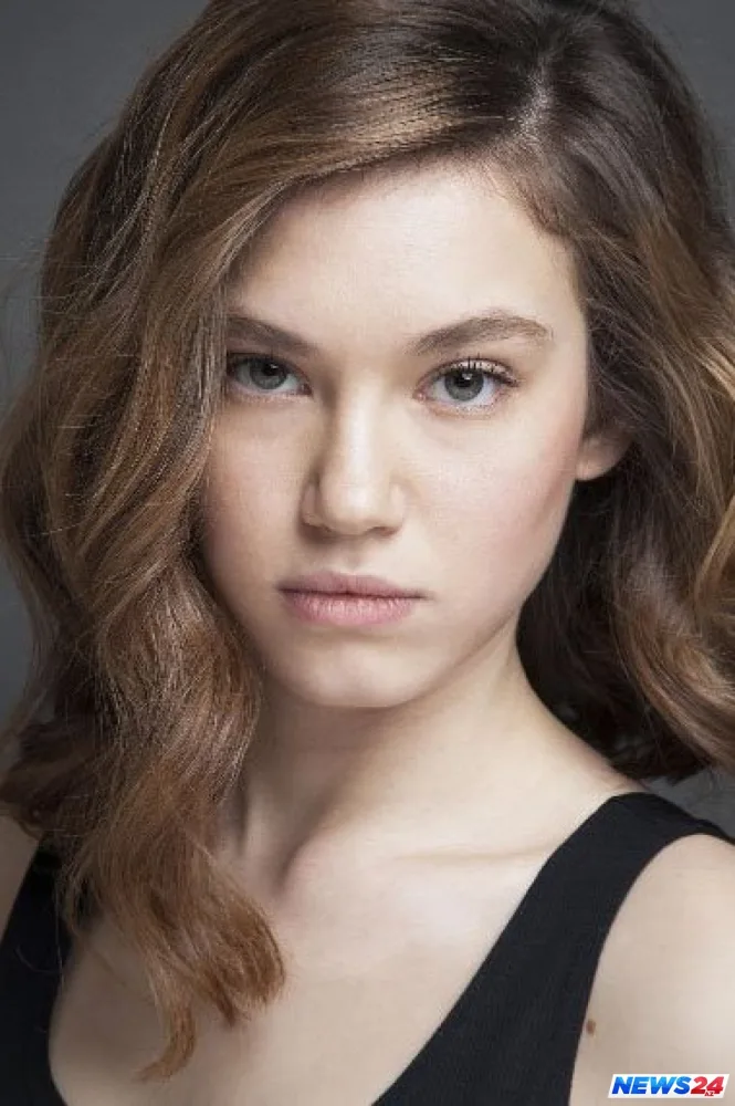 Aktrisa "atasının ölümünün sirr pərdəsini açacaq" - FOTOLAR