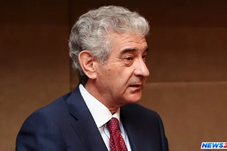 Əli Əhmədov: "Ailədə qadın əməyi əhəmiyyətli dərəcədə yüngülləşdirilməlidir"