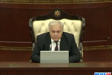 Oqtay Əsədov: “Bəzi deputatlara xəbərdarlıq edirik, amma nəticəsi olmur”