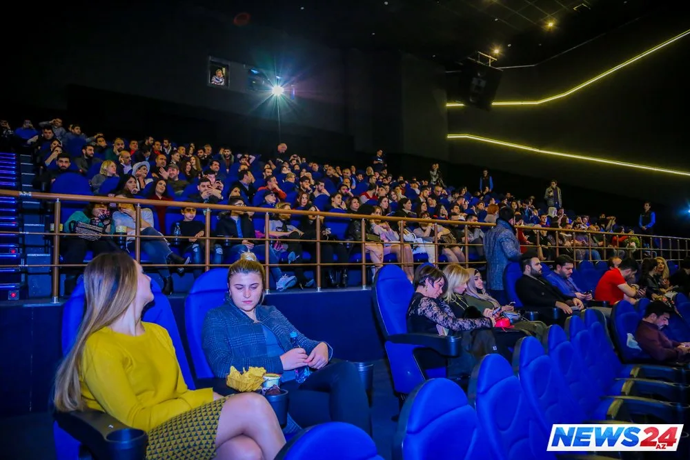 Damla "Taxta ayı"sını təqdim etdi - FOTO - VİDEO