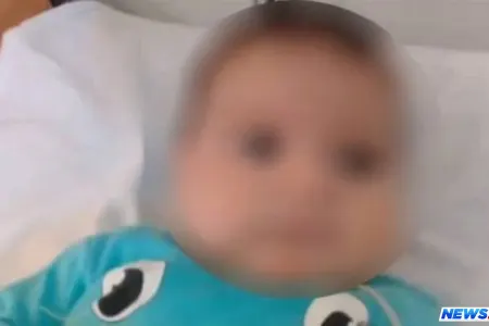 Azərbaycanda valideynləri körpə qızı məscidə atıb qaçdı