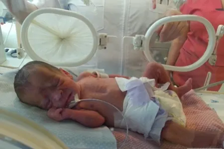 1000 qramlıq körpələrin yaşamaq uğrunda mübarizə apardığı yer - FOTO