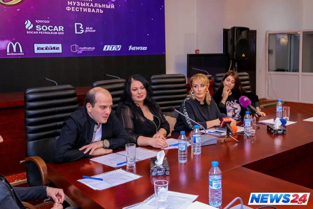 Leyla Əliyevanın təşəbbüsü ilə Beynəlxalq Estrada Mahnı Festivalı –VİDEO & FOTO