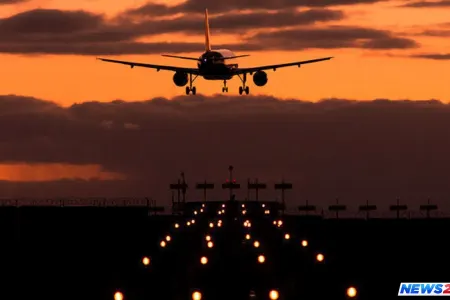 Moskva aeroportunda təyyarə ermənini vurdu - VİDEO