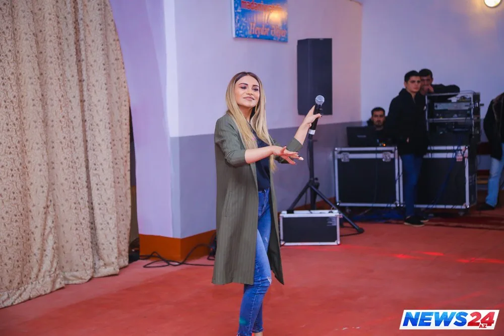 Məşhurlar məhbusların görüşünə getdi – FOTOLAR - VİDEO