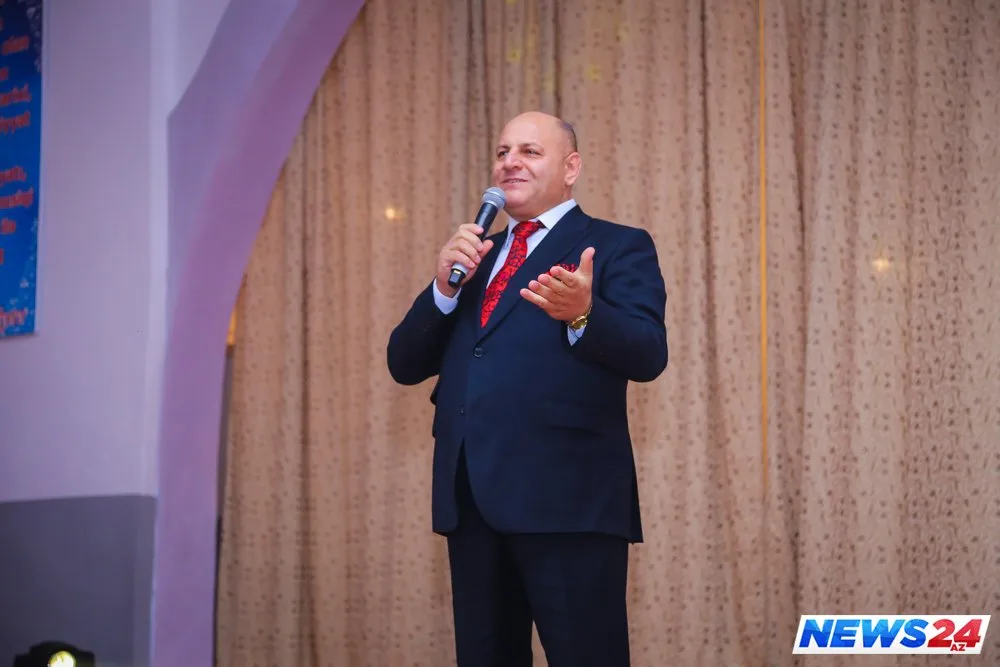 Məşhurlar məhbusların görüşünə getdi – FOTOLAR - VİDEO