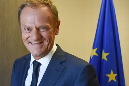 Donald Tusk: "Avropa İttifaqı ilə Böyük Britaniya arasında siyasi bəyannamə razılaşdırılıb"