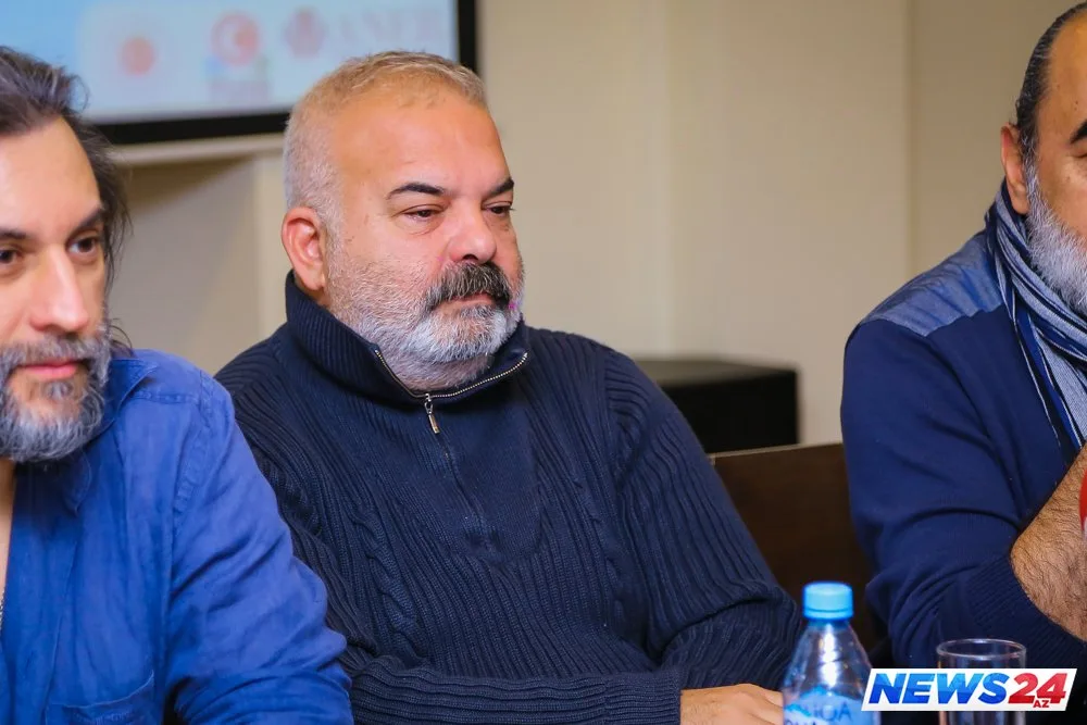 Türkiyəli məşhur aktyorlar “IV. Türk Filmləri Həftəsi”nin mətbuat konfransında - FOTOLAR - VİDEO