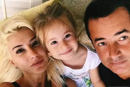 Acun Ilıcalı ilə Şeyma Subaşı boşandı - VİDEO