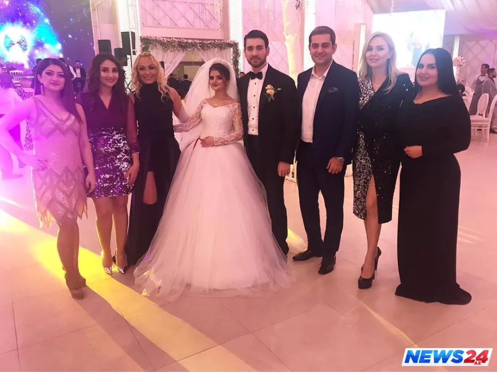 Azərbaycanlı müğənninin həyat yoldaşı toyunda mahnı oxudu - FOTOLAR - VİDEO