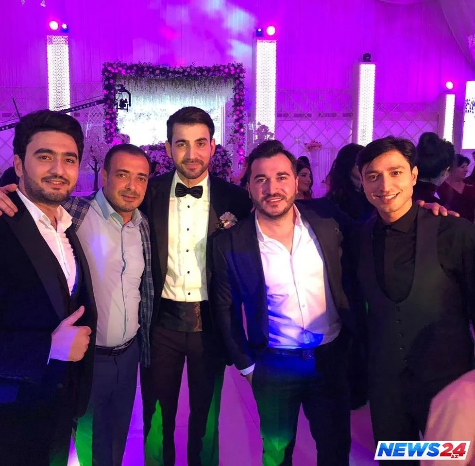 Azərbaycanlı müğənninin həyat yoldaşı toyunda mahnı oxudu - FOTOLAR - VİDEO