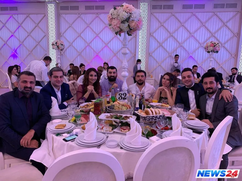 Azərbaycanlı müğənninin həyat yoldaşı toyunda mahnı oxudu - FOTOLAR - VİDEO