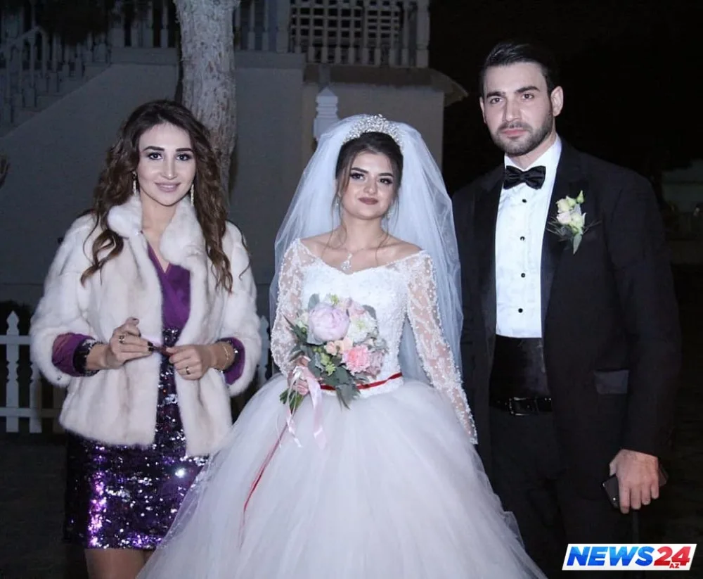 Azərbaycanlı müğənninin həyat yoldaşı toyunda mahnı oxudu - FOTOLAR - VİDEO