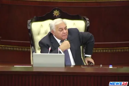 Milli Məclisin sədri: “Kim istəyirsə, gəlsin mənim yerimə..."