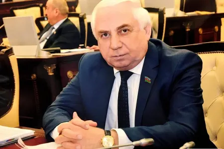 Hadı Rəcəbli: "143 manat yaşayış minimumu üçün normal rəqəmdir"