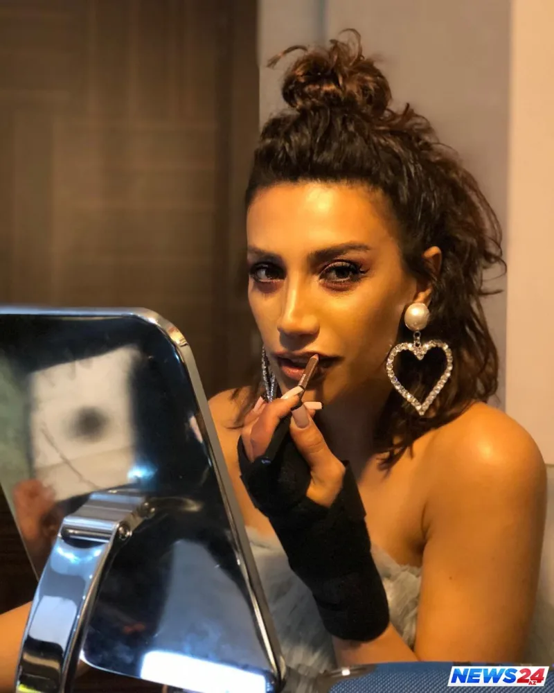 Bu, Röyanın qara PR-ı deyil... - FOTOLAR