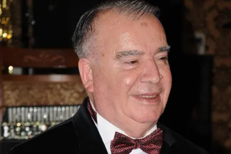 Məhkəmədə rejissor Arif Qazıyevin anlaqlı olub-olmaması ilə bağlı ekspertiza keçirilməsi istənilib
