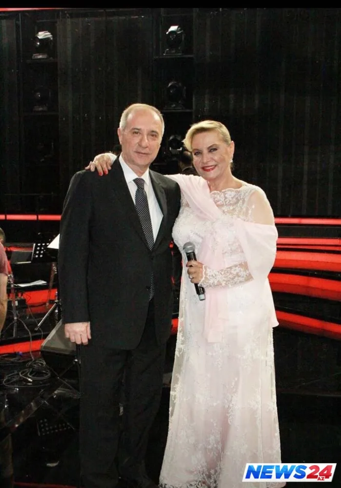 Müşerref Akay azərbaycanlı sənətçilərlə konsert verəcək