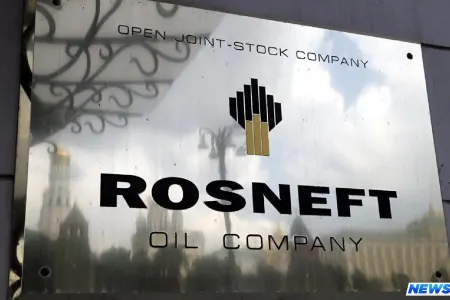 “Rosneft” 3 Çin şirkəti ilə müqavilə imzalayıb