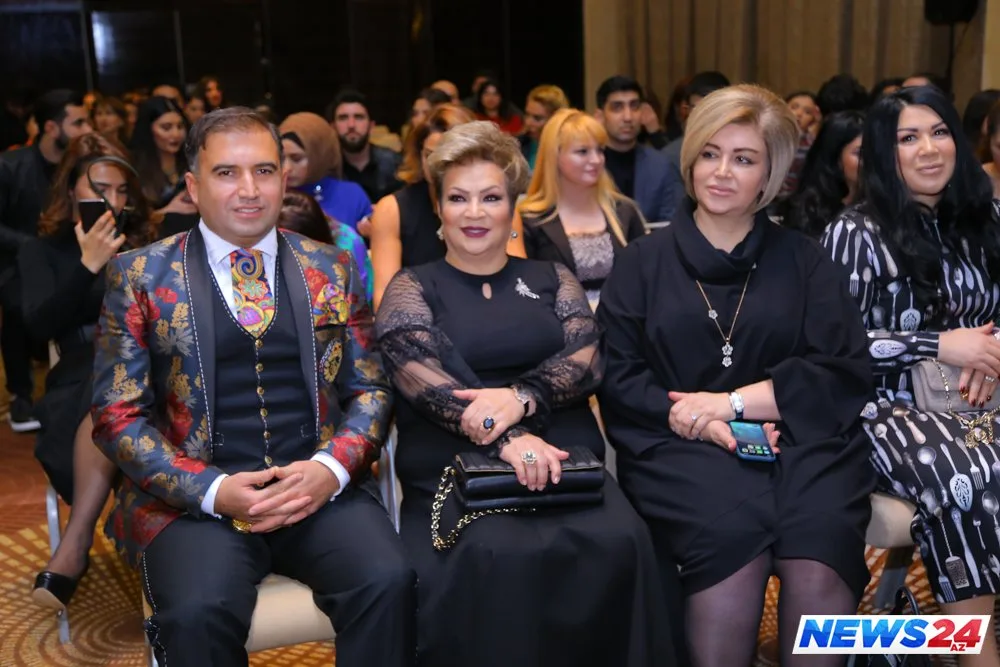 "Liatris Holding"in təşəbbüsü ilə "Qadına qarşı şiddətə son" aksiyası keçirildi - FOTOLAR - VİDEO