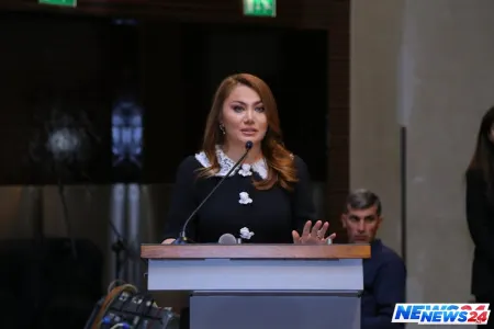 "Qadına qarşı şiddətə son!" " X maqazin"də
