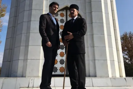 Hüseyn Cavidlə Mikayıl Müşfiqin görüşü səhnələşdirildi - FOTO - VİDEO