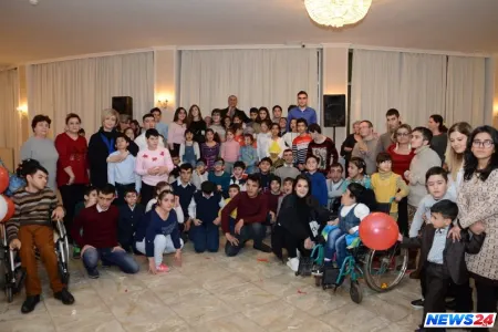 Səbail rayonunda Beynəlxalq Əlillər Günü münasibətilə tədbir keçirilib