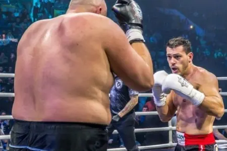 “Mauqli”nin məğlub etdiyi Orlov azərbaycanlı iş adamının mühafizəçisidir - FOTO