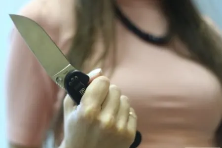 Gəncədə arvad ərini bıçaqladı