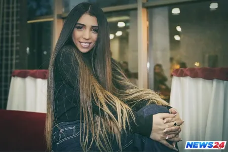 Renka özünə yeni maşın aldı - FOTO