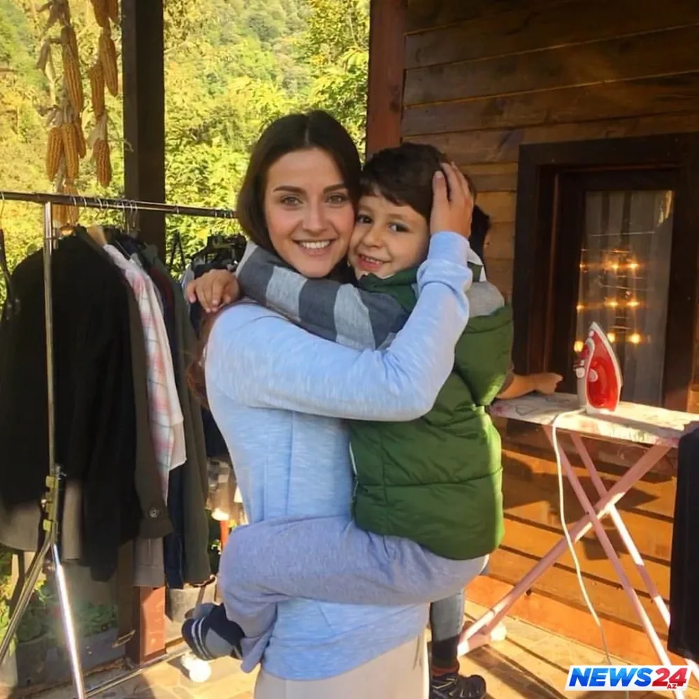 Ağlamaqdan danışa bilmədi - FOTO - VİDEO